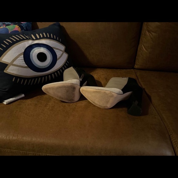 Calvin Klein Suede color block Booties - Picture 2 of 2